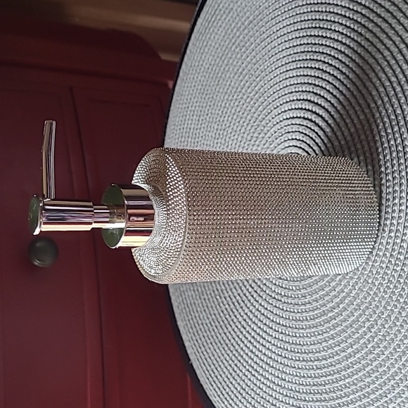 Bling Soap/Lotion Dispenser - Picture 3 of 7